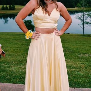 Yellow Sherri Hill Prom Dress